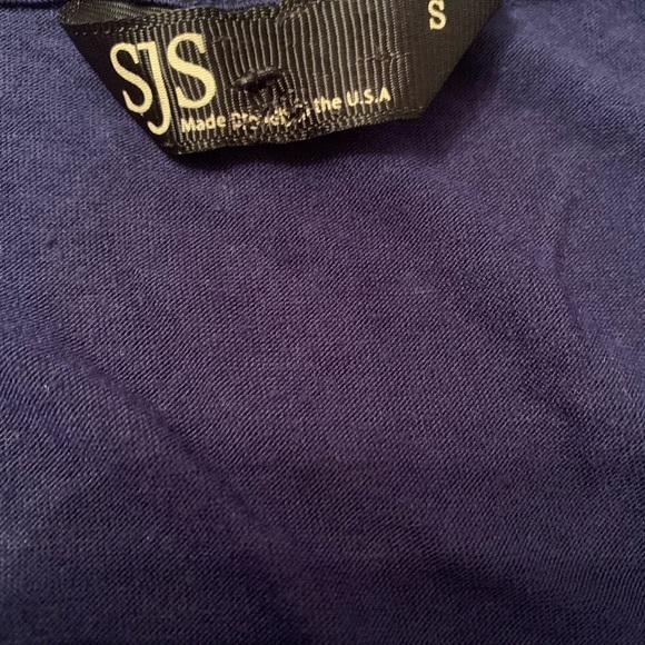 SJS Top. Size Small - Picture 5 of 5